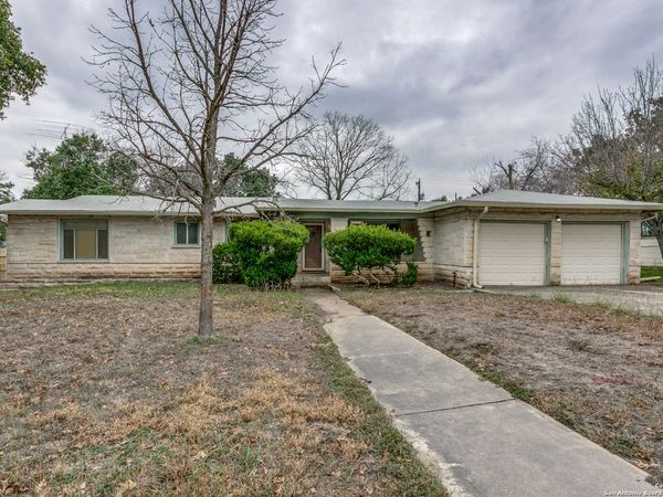 2334 W Gramercy, San Antonio, TX 78201