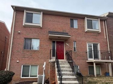 4597 LOGSDON DRIVE, Unit 36, ANNANDALE, VA 22003