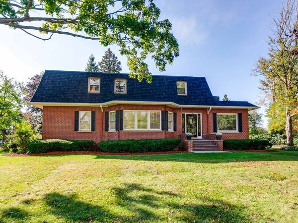 16231 W Port Clinton Road, Lincolnshire, IL 60069