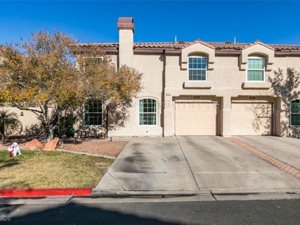 2602 Smoke Canyon Avenue, Henderson, NV 89074