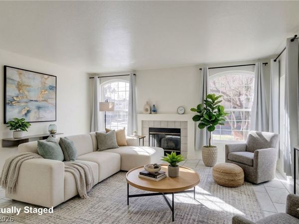 2602 Smoke Canyon Avenue, Henderson, NV 89074