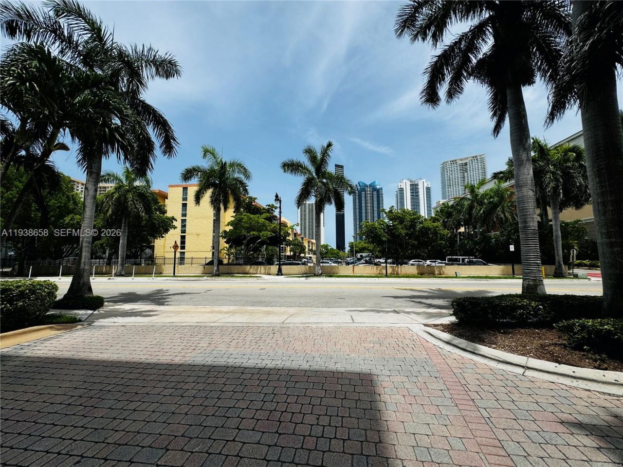 17150 N Bay Rd, Unit 2412, Sunny Isles Beach, FL 33160 Photo