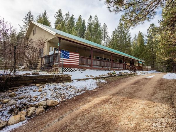 10 Reseda Ridge Circle, Garden Valley, ID 83622