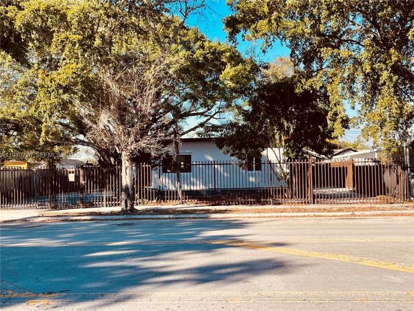 931 Opa Locka Blvd , Unit 5, Opa-Locka, FL 33054