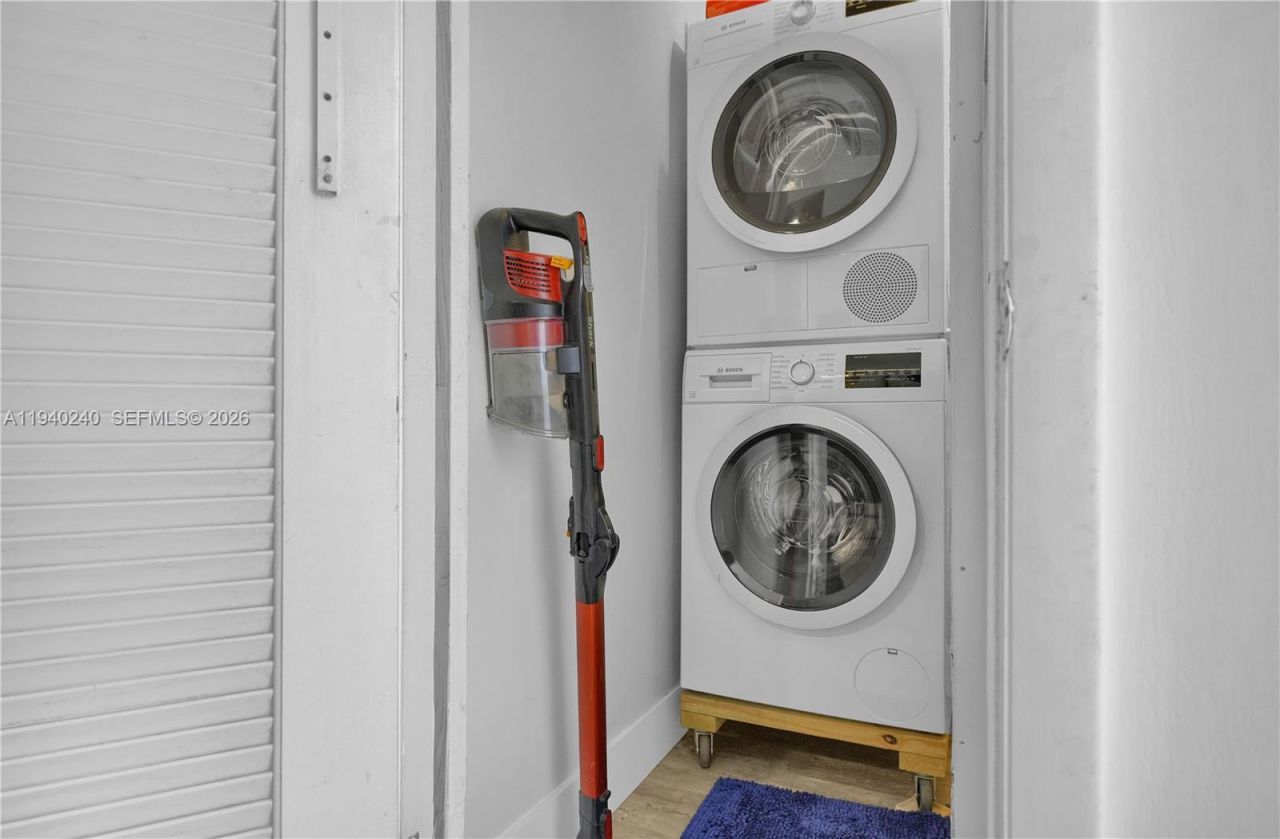 8900 Washington Blvd, Unit 320, Pembroke Pines, FL 33025 Photo