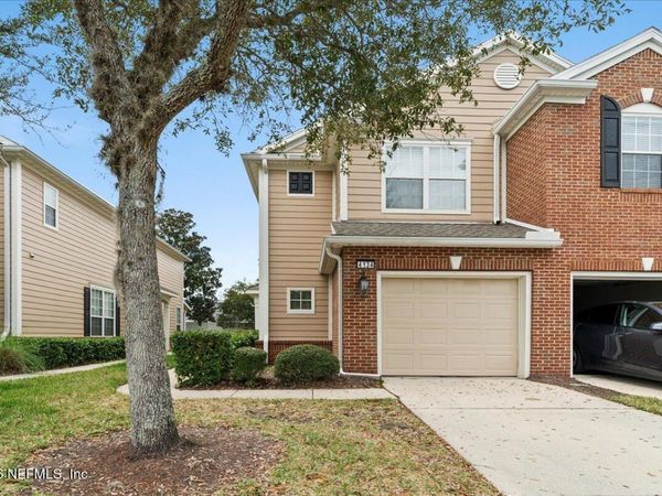4134 CROWNWOOD Drive, Jacksonville, FL 32216