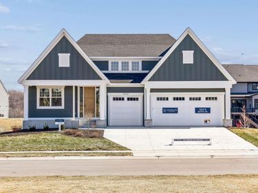 16737 47th Place N, Plymouth, MN 55446