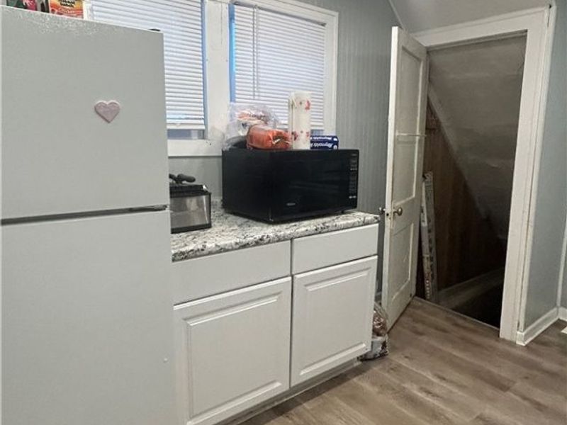 797 Alhambra Road, Cleveland, OH 44110 Photo 7