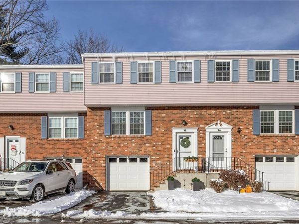 4B Springwood Sq, Harwick, PA 15049