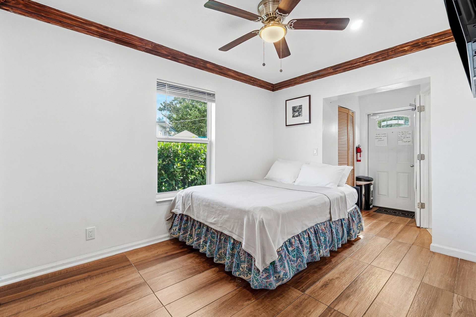 930 43rd Street, West Palm Beach, FL 33407 Photo