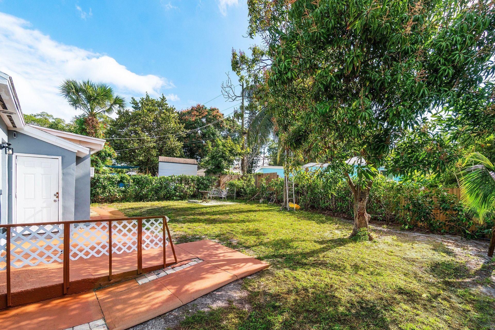 930 43rd Street, West Palm Beach, FL 33407 Photo