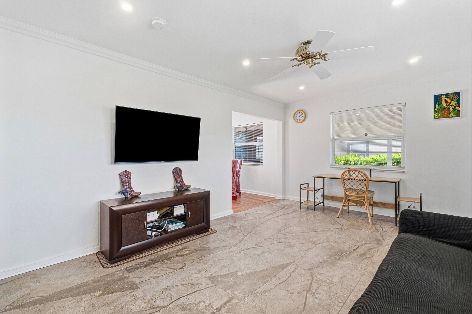 930 43rd Street, West Palm Beach, FL 33407 Photo