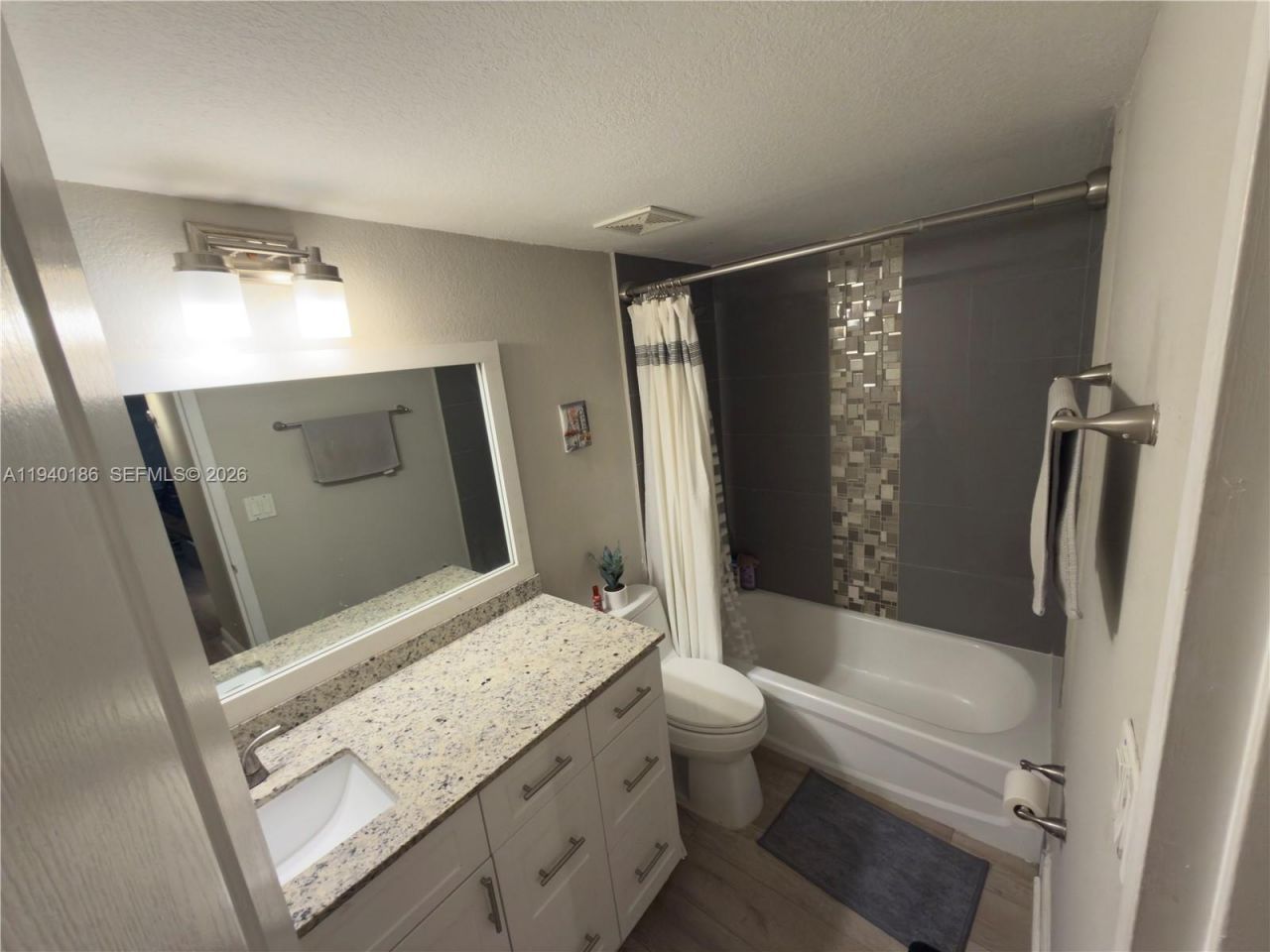 4810 NW 79th Ave, Unit 206, Doral, FL 33166 Photo