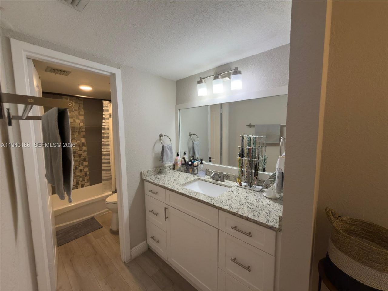 4810 NW 79th Ave, Unit 206, Doral, FL 33166 Photo