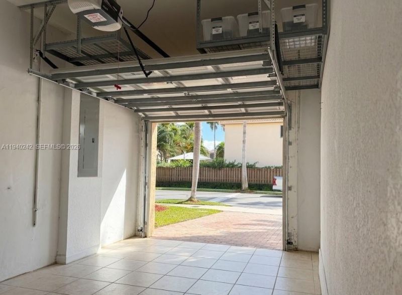 11541 NW 68th Ter, Doral, FL 33178 Photo