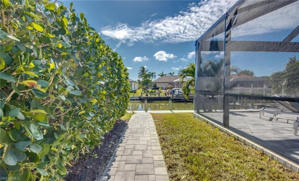 1808 SW 30th Ter, Cape Coral, FL 33914 Photo