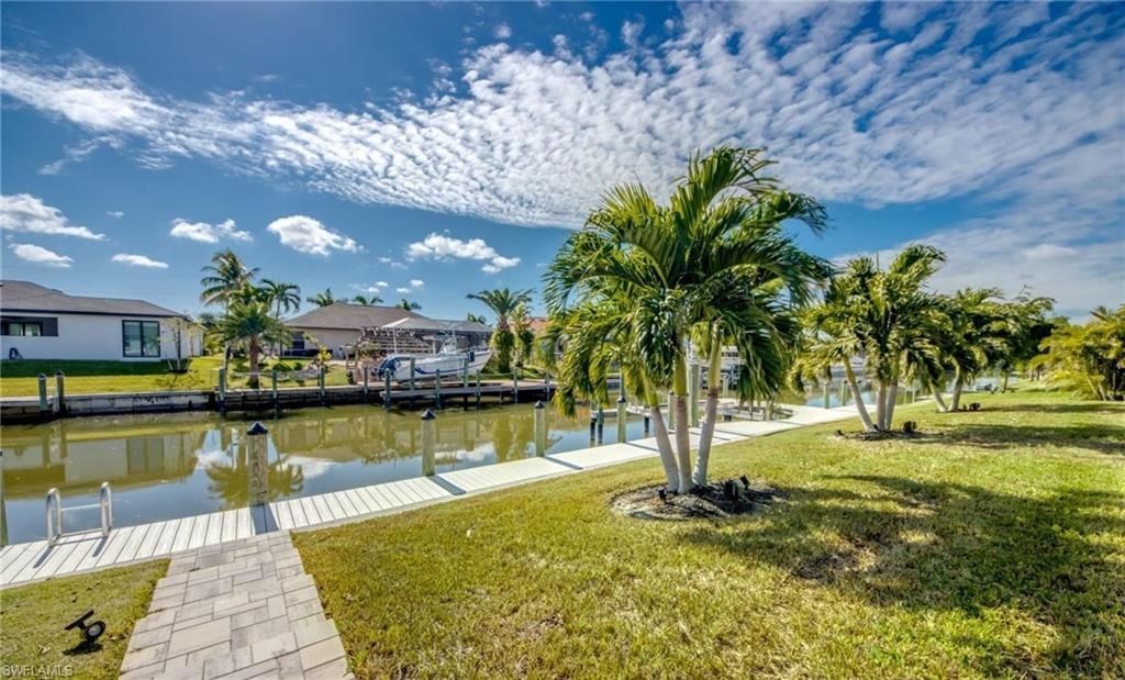1808 SW 30th Ter, Cape Coral, FL 33914 Photo