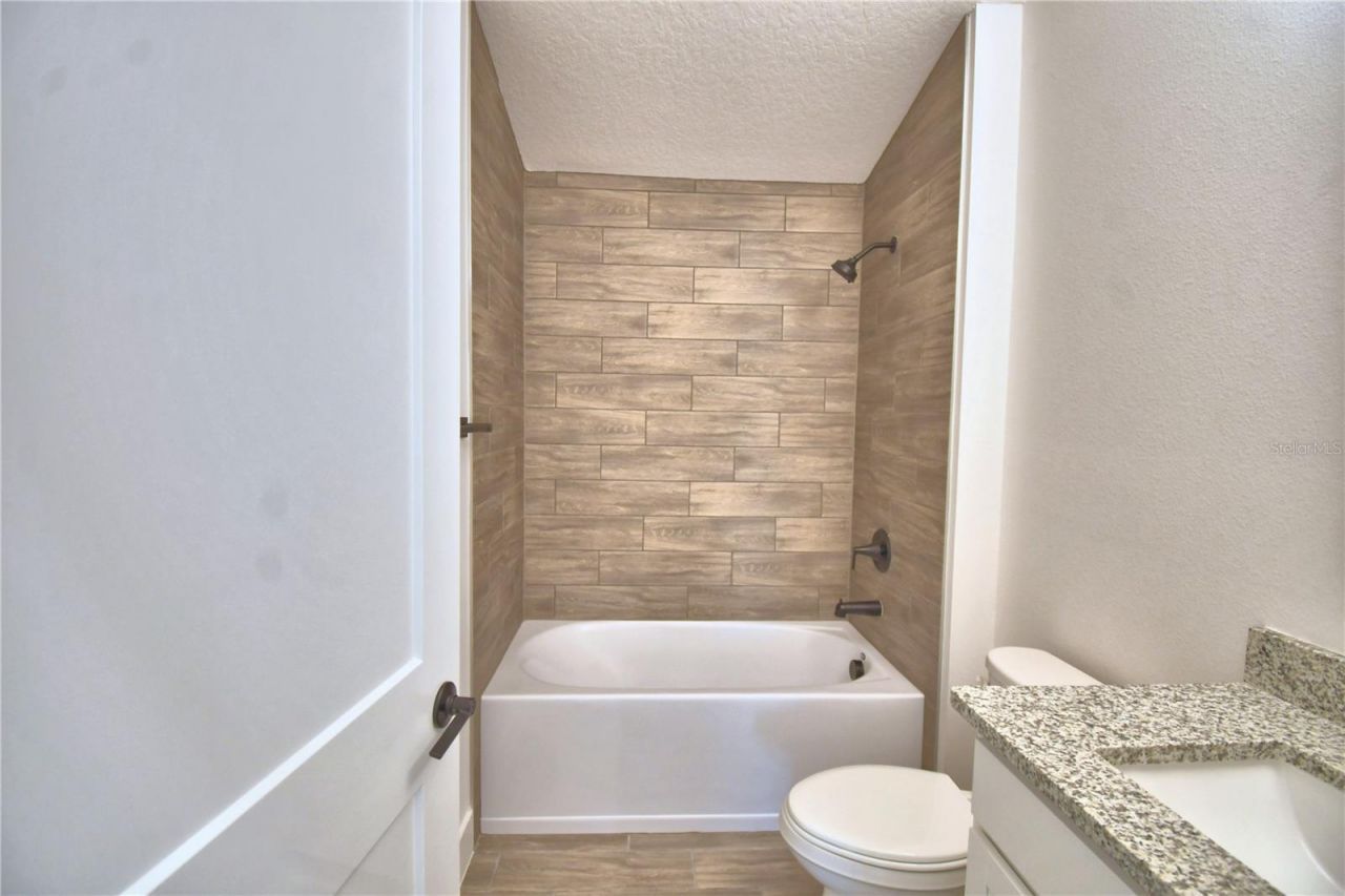 4651 Grandview Glen Drive, Auburndale, FL 33823 Photo