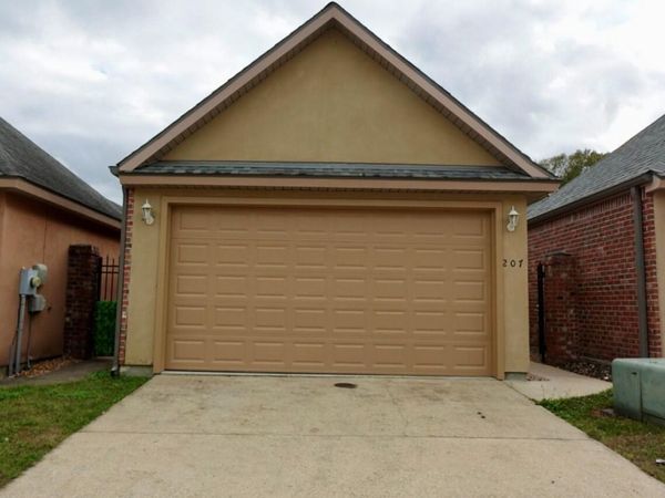 207 Chimney Rock Boulevard, Lafayette, LA 70508