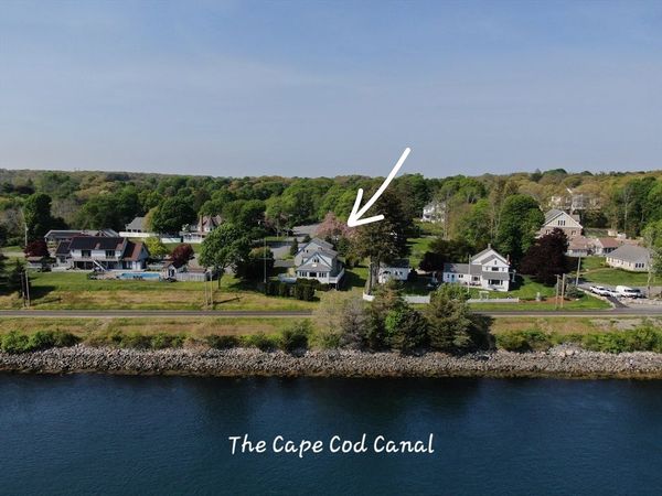 18 Gibbs Road, Bourne, MA 02562