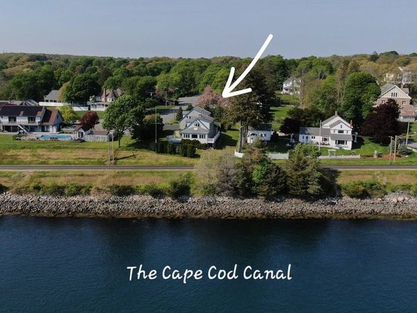 18 Gibbs Road, Bourne, MA 02562