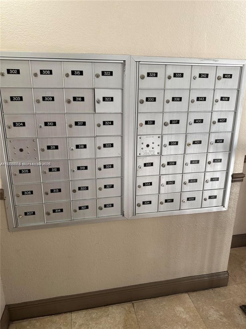 1800 Sans Souci Blvd, Unit 115, North Miami, FL 33181 Photo