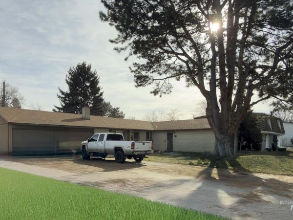 520 S White Cloud Drive, Boise, ID 83709