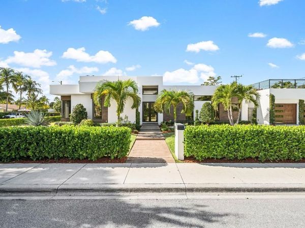 1801 N Lakeside Drive, Lake Worth Beach, FL 33460