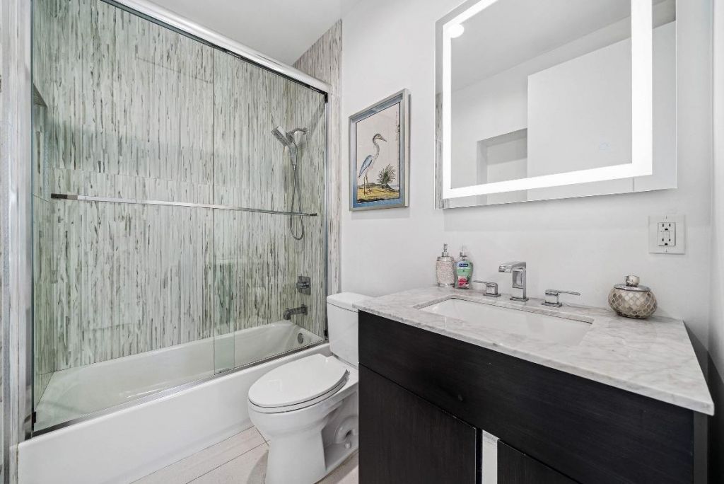 1801 N Lakeside Drive, Lake Worth Beach, FL 33460 Photo