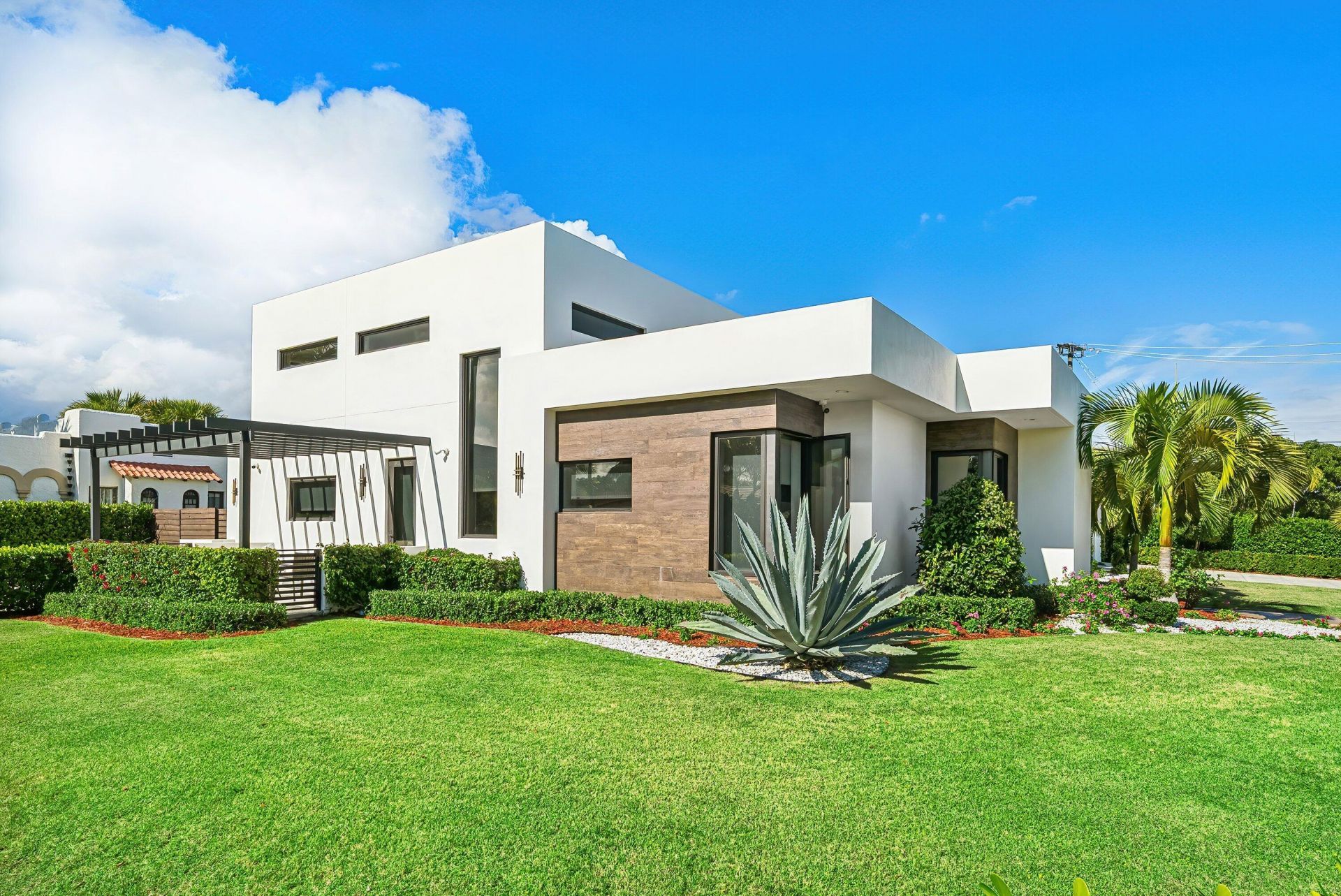 1801 N Lakeside Drive, Lake Worth Beach, FL 33460 Photo