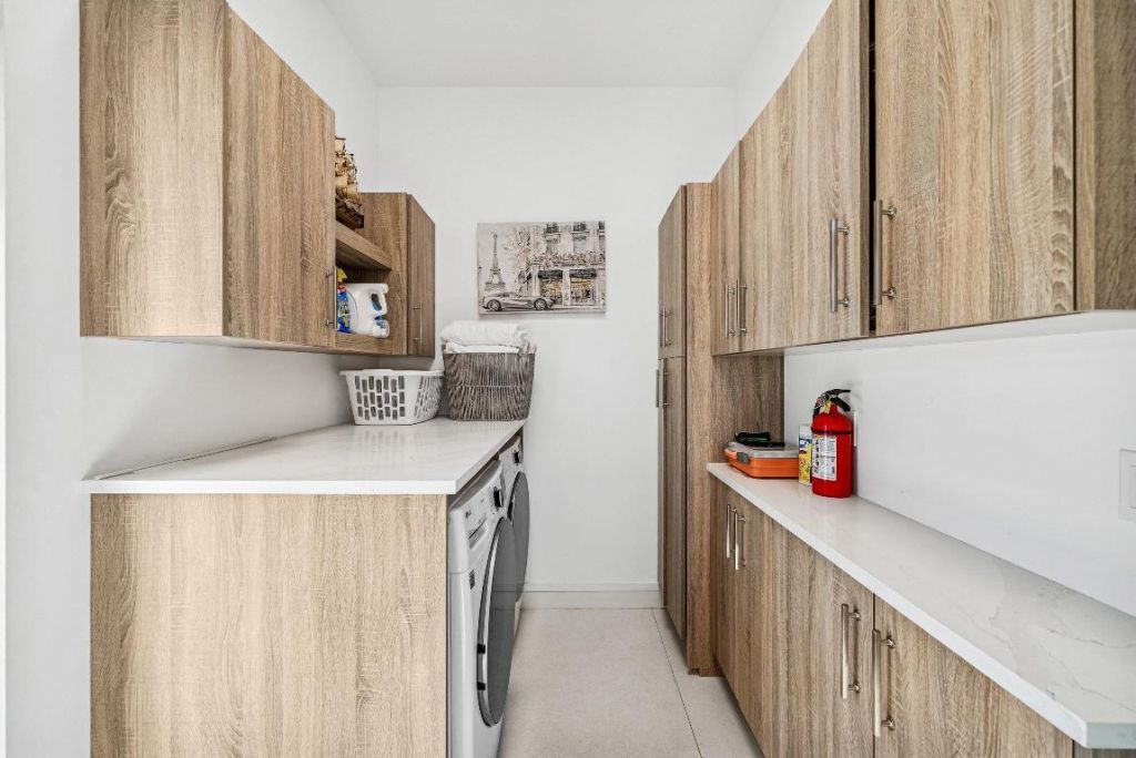 1801 N Lakeside Drive, Lake Worth Beach, FL 33460 Photo