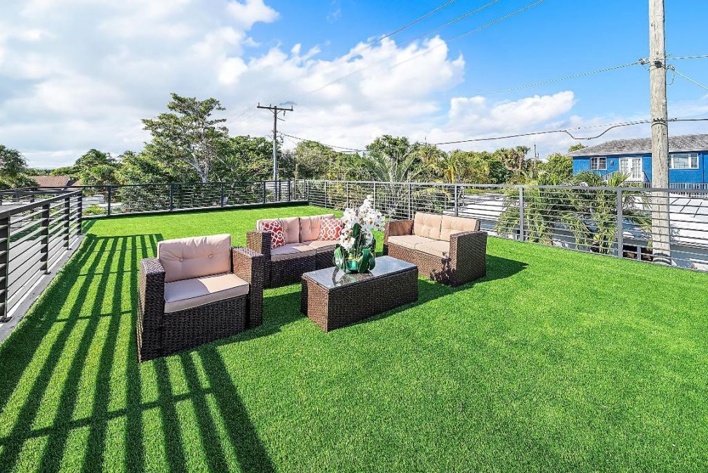 1801 N Lakeside Drive, Lake Worth Beach, FL 33460 Photo