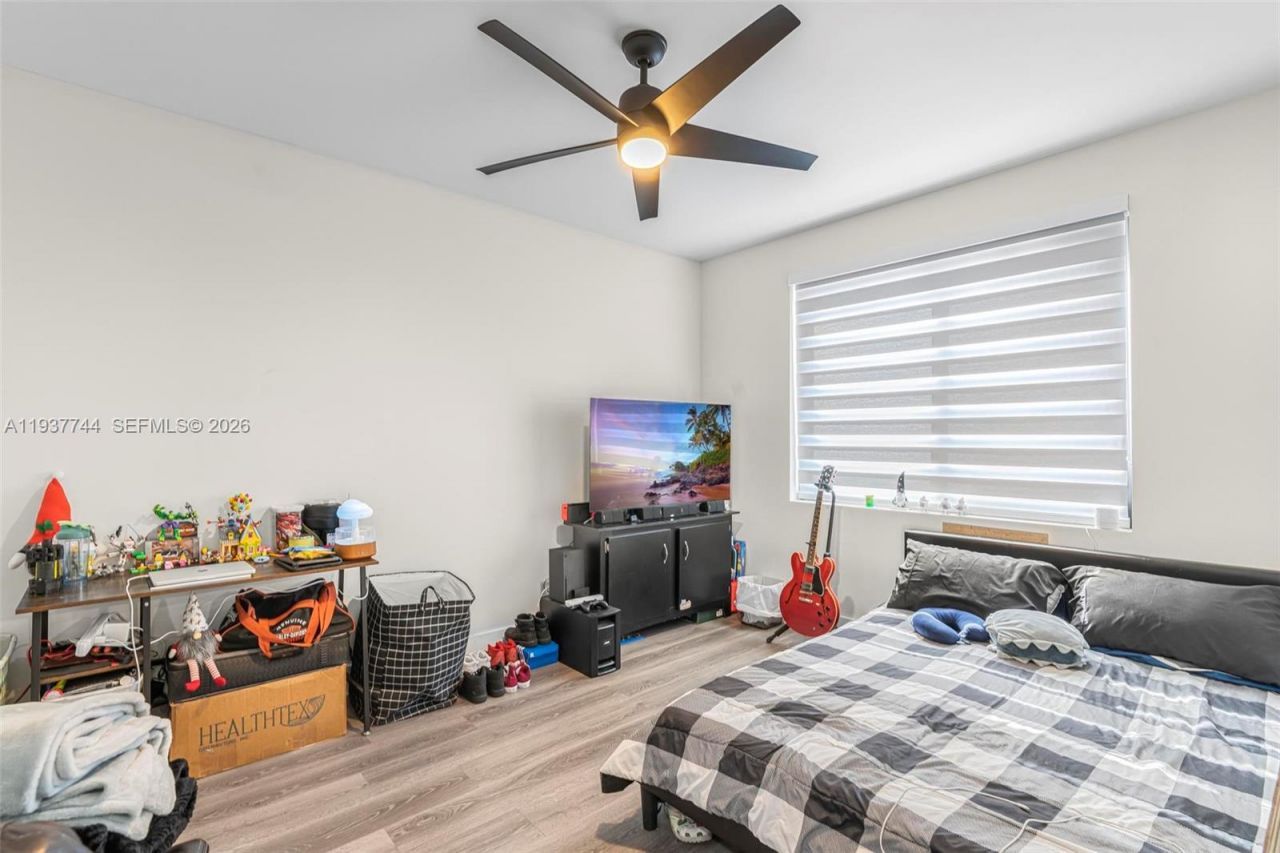 11855 SW 220th St, Miami, FL 33170 Photo