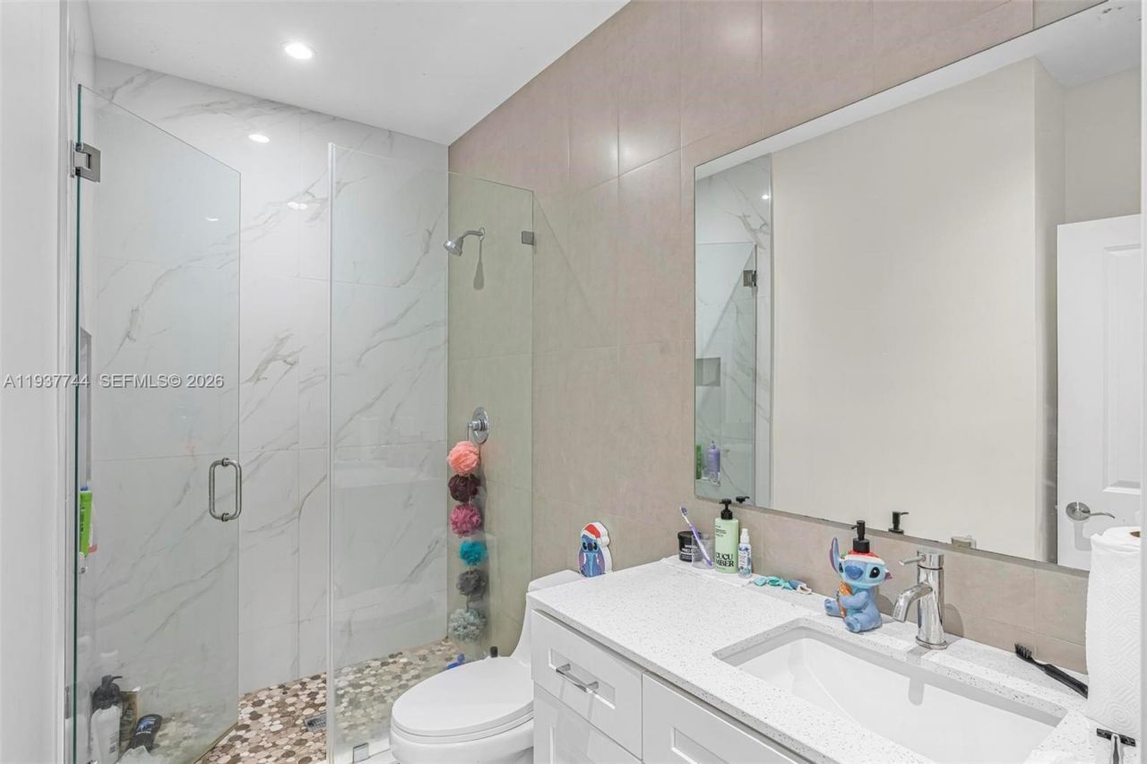 11855 SW 220th St, Miami, FL 33170 Photo