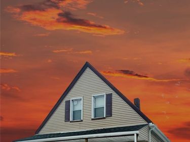 723 E 165th Street, Cleveland, OH 44110