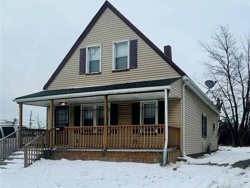 723 E 165th Street, Cleveland, OH 44110 Photo 2