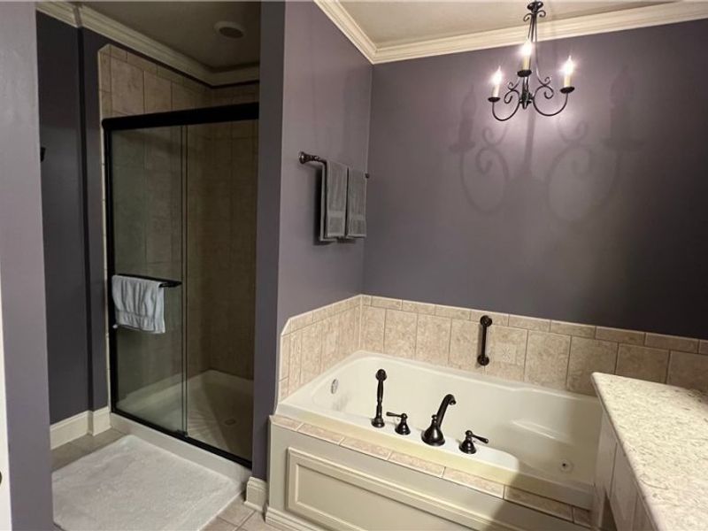 26727 Rue Saint Anne Court, Cleveland, OH 44128 Photo 14