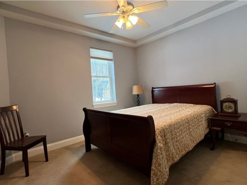 26727 Rue Saint Anne Court, Cleveland, OH 44128 Photo 20