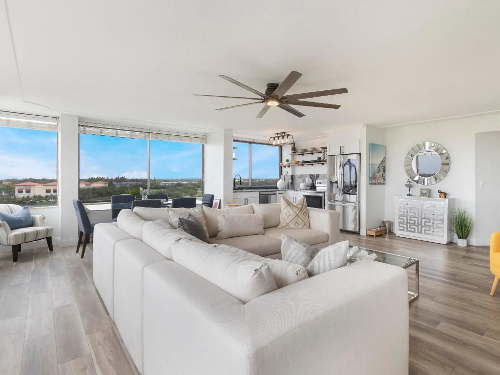 1500 Presidential Way, Unit 701, West Palm Beach, FL 33401 Photo