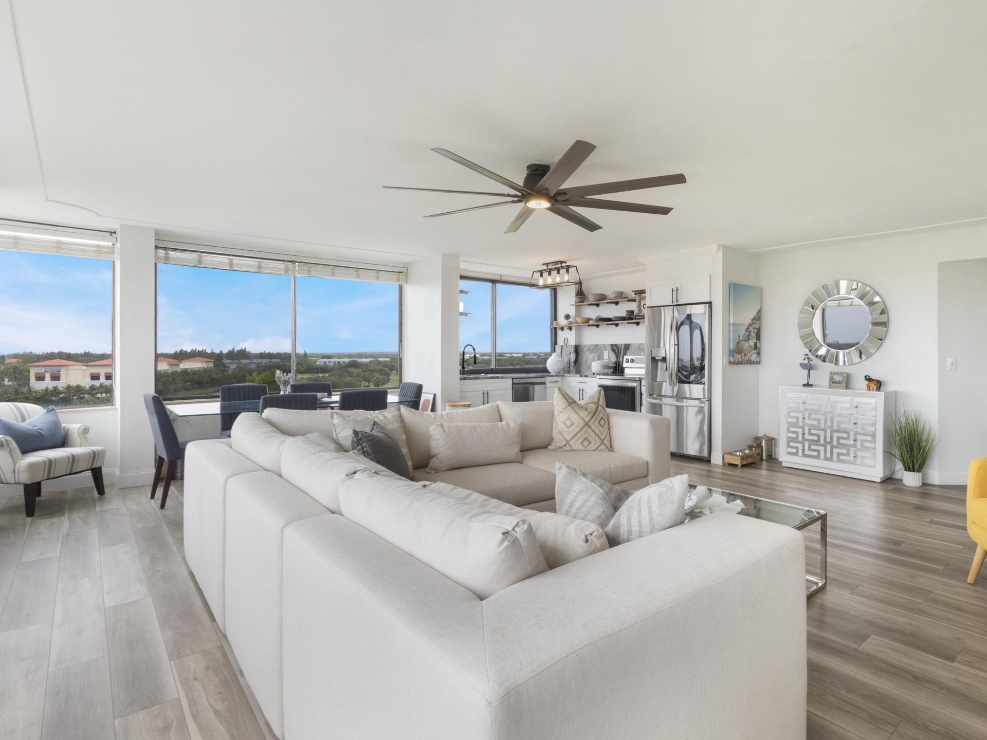 1500 Presidential Way, Unit 701, West Palm Beach, FL 33401 Photo