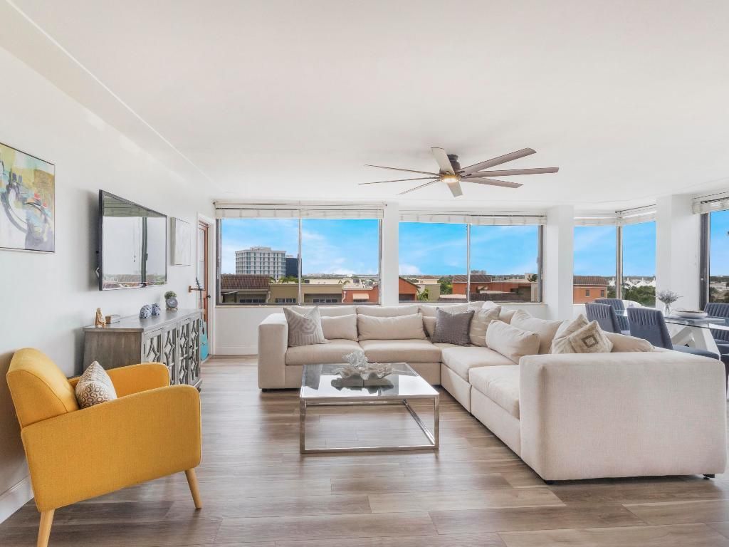 1500 Presidential Way, Unit 701, West Palm Beach, FL 33401 Photo