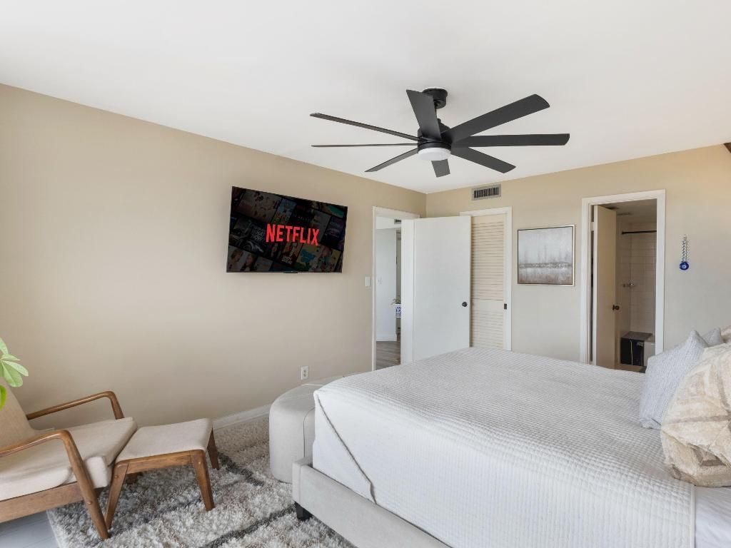 1500 Presidential Way, Unit 701, West Palm Beach, FL 33401 Photo