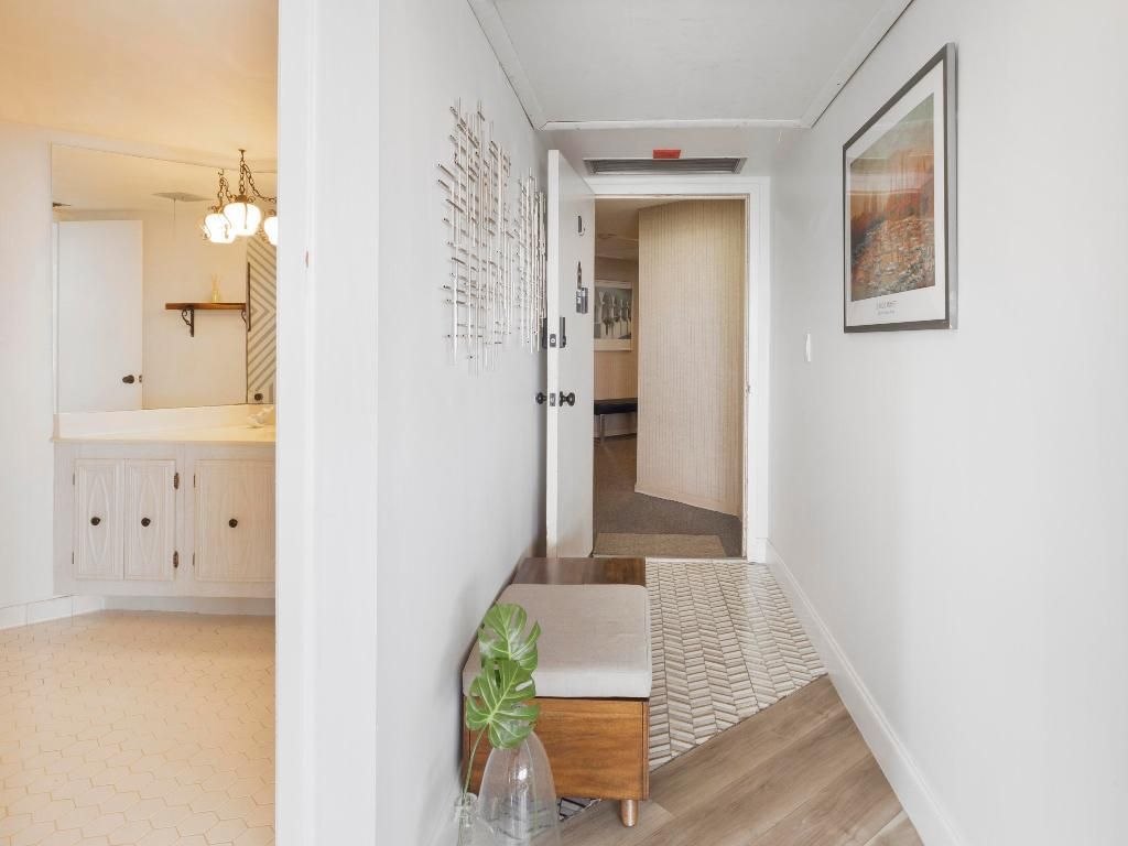 1500 Presidential Way, Unit 701, West Palm Beach, FL 33401 Photo