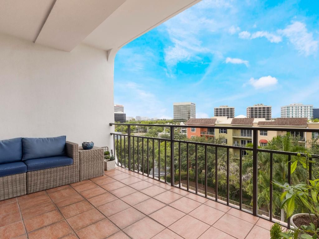 1500 Presidential Way, Unit 701, West Palm Beach, FL 33401 Photo