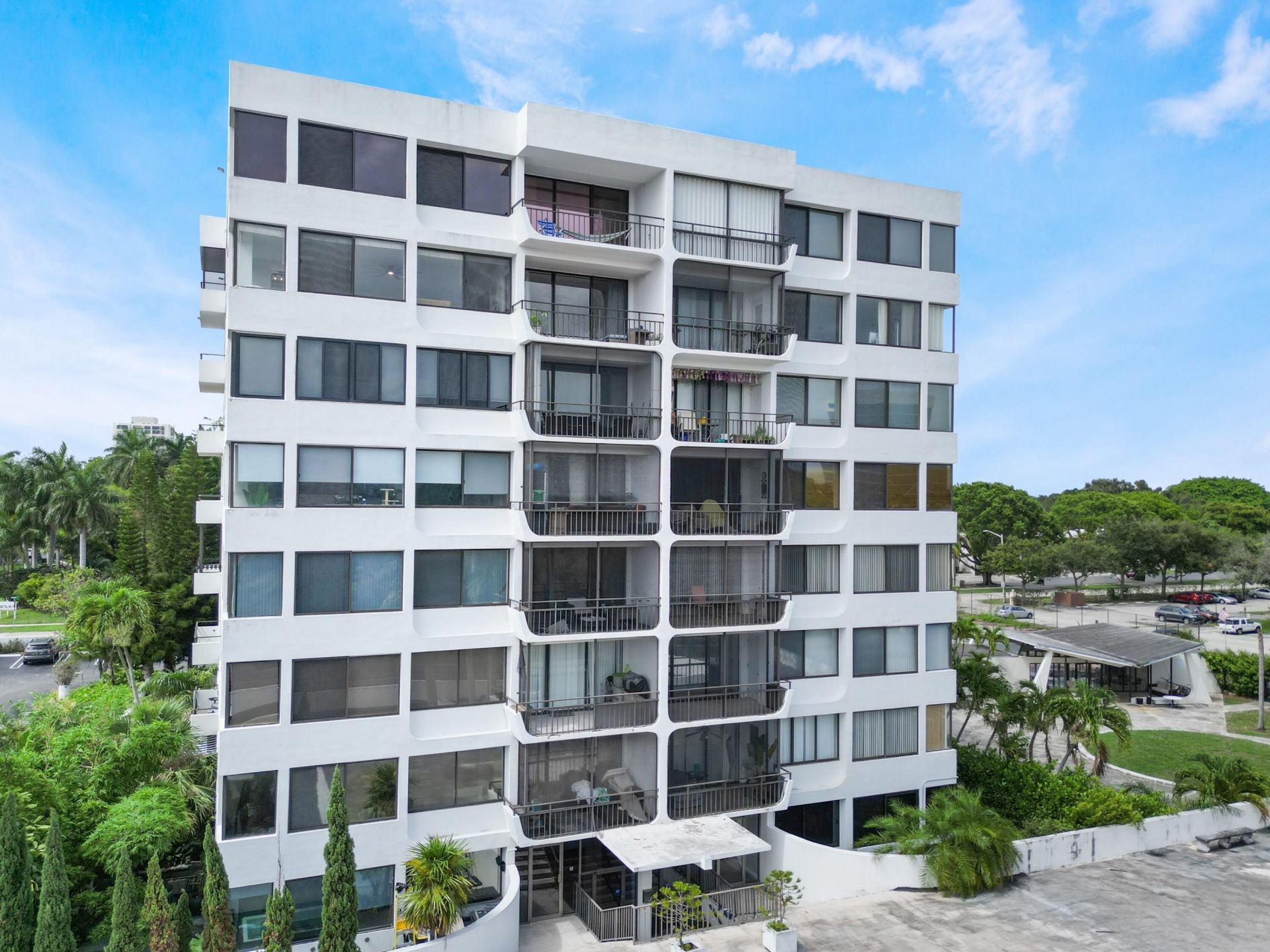 1500 Presidential Way, Unit 701, West Palm Beach, FL 33401 Photo