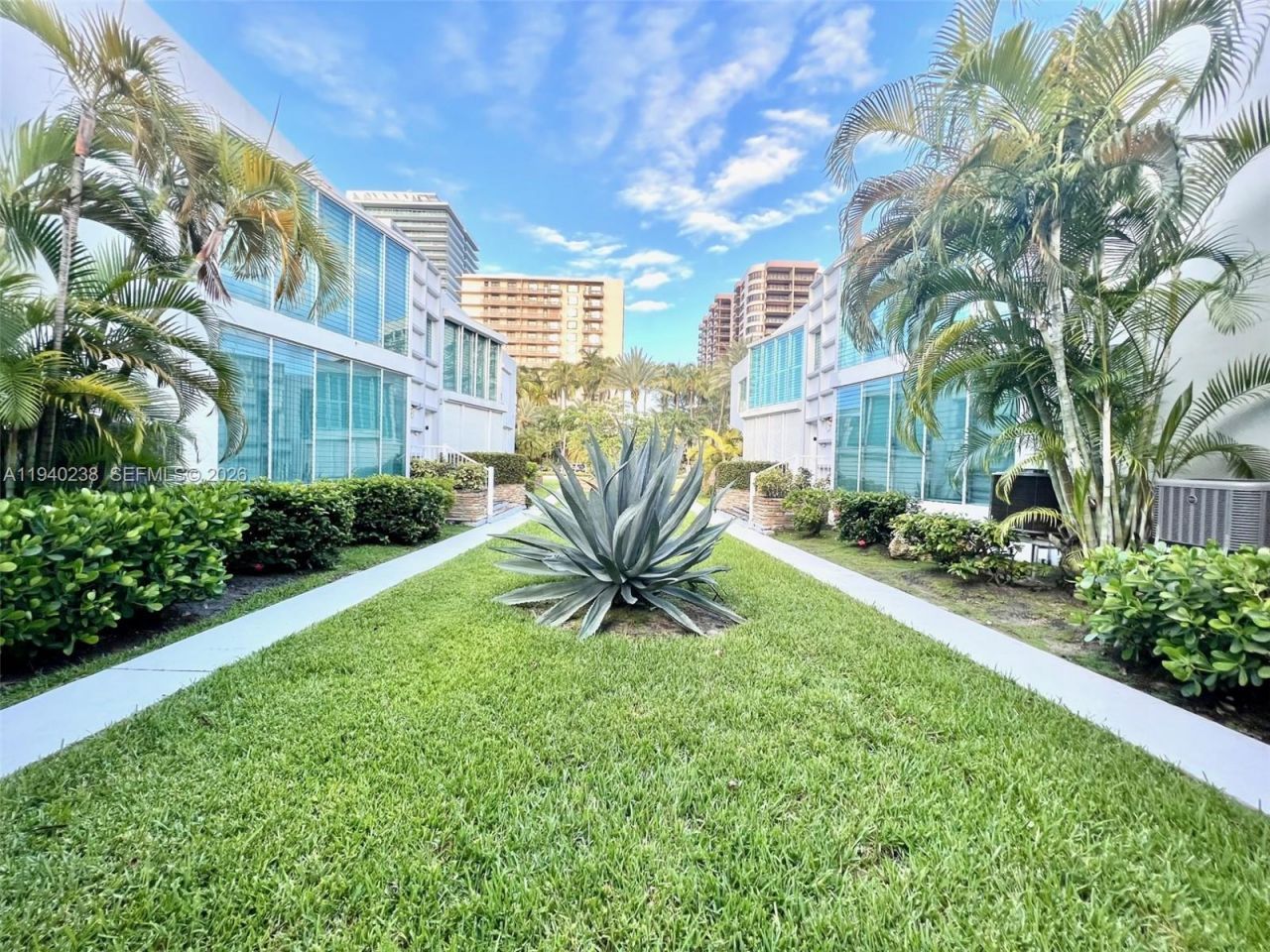 10178 Collins Ave, Unit 107, Bal Harbour, FL 33154 Photo