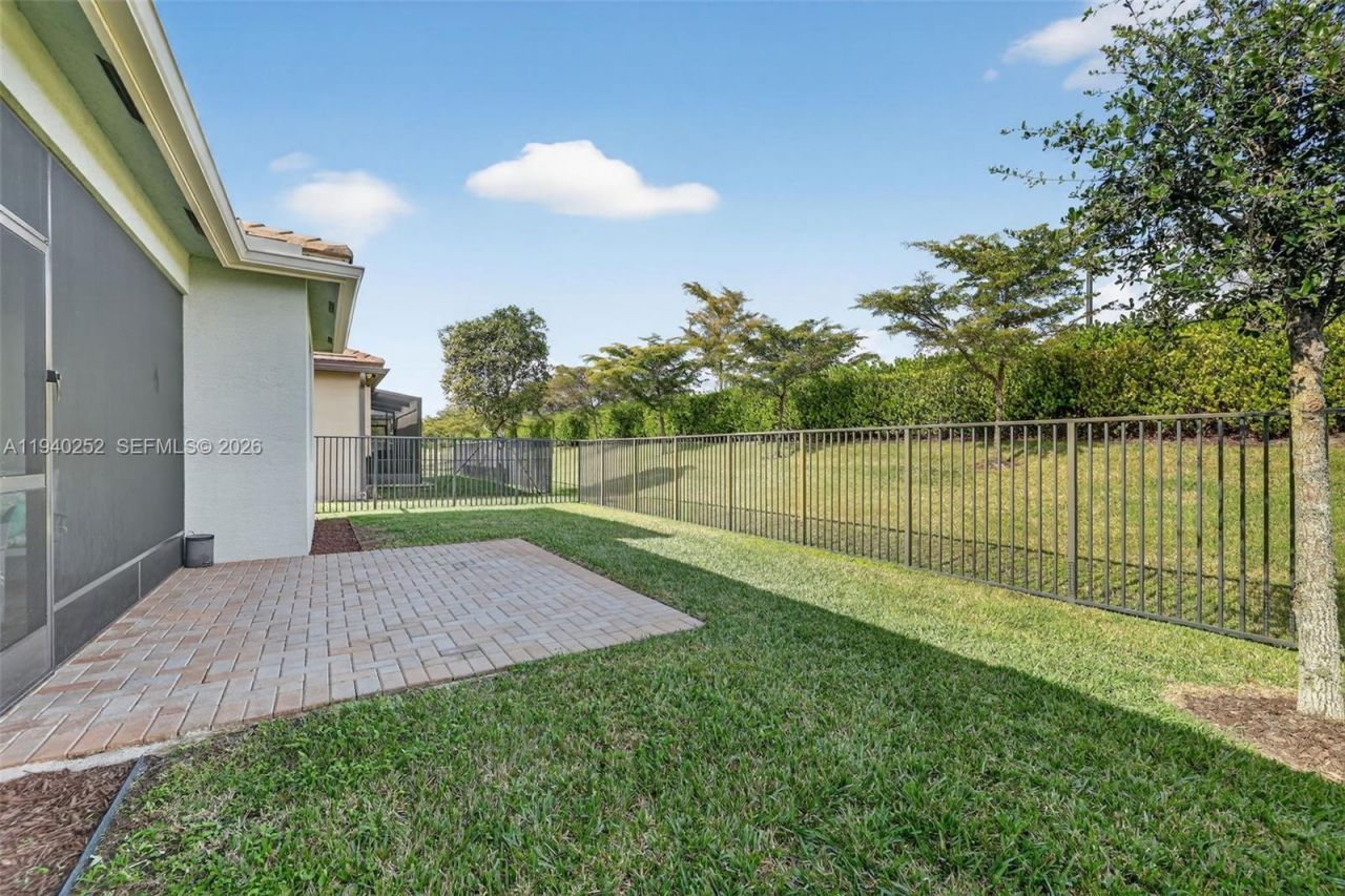 16699 SW Osprey Falls Way, Port Saint Lucie, FL 34987 Photo