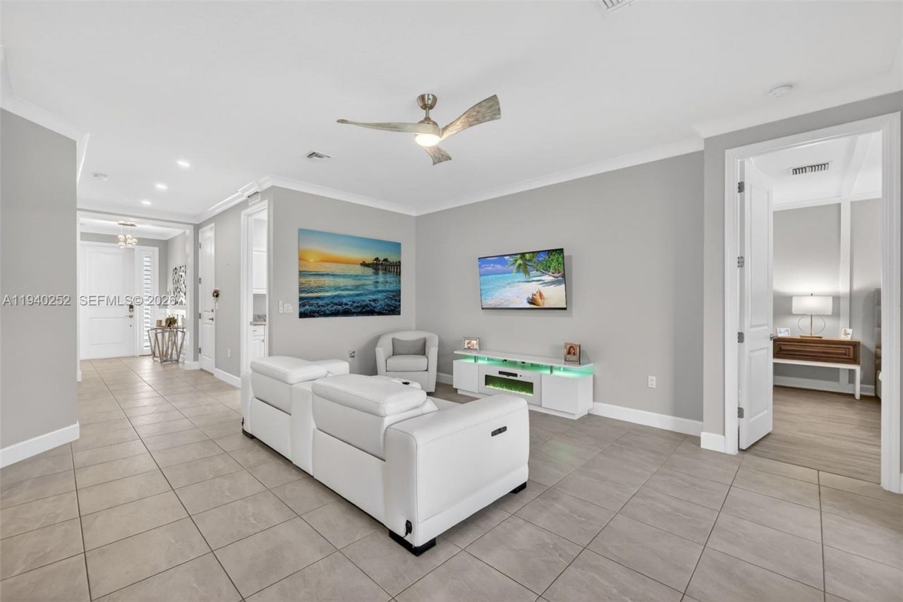 16699 SW Osprey Falls Way, Port Saint Lucie, FL 34987 Photo