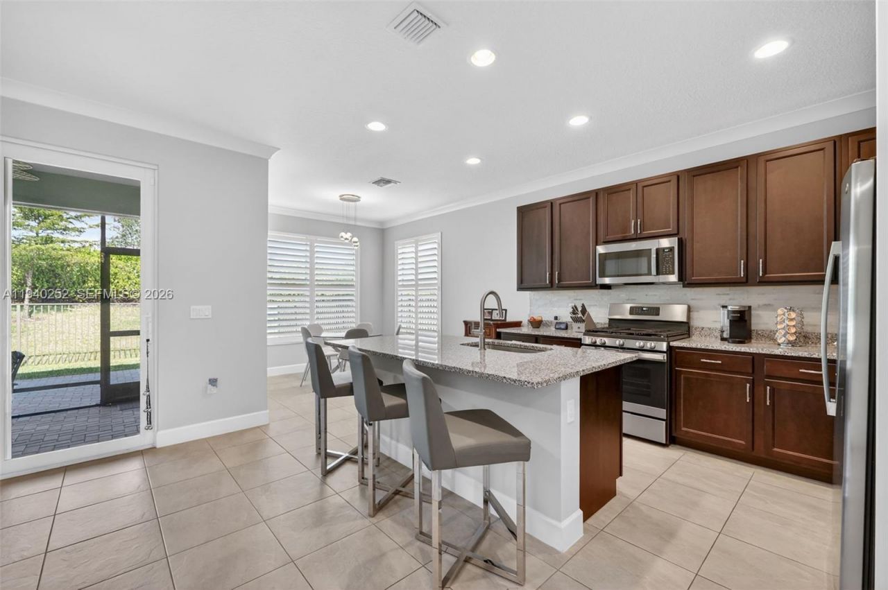 16699 SW Osprey Falls Way, Port Saint Lucie, FL 34987 Photo