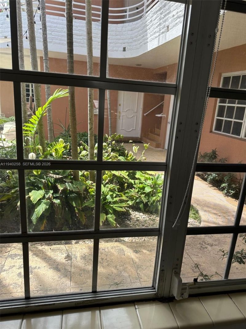 60 Park Dr , Unit B, Bal Harbour, FL 33154 Photo